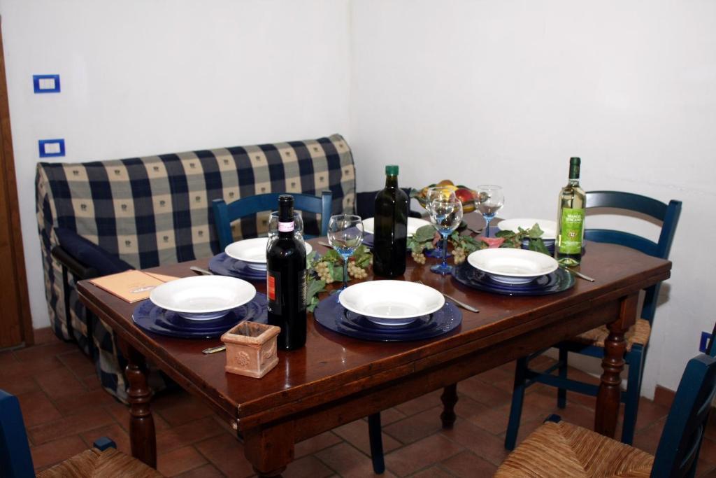 Agriturismo Le Docce Castelfiorentino Oda fotoğraf